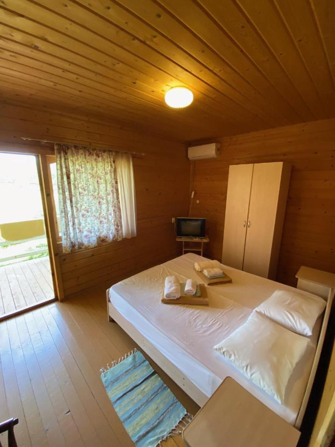 Hotel Kistrik Gudauta Exteriör bild