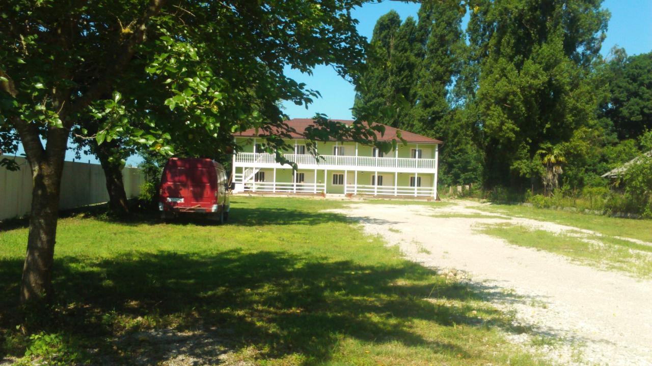 Hotel Kistrik Gudauta Exteriör bild